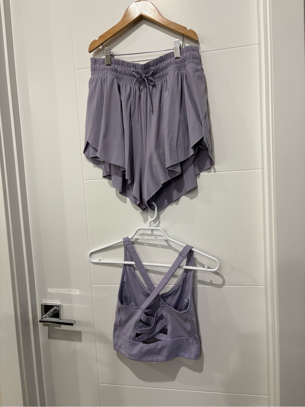 Gilly Hicks Lavender Strappy Sports Bra & Flow Shorts Set
